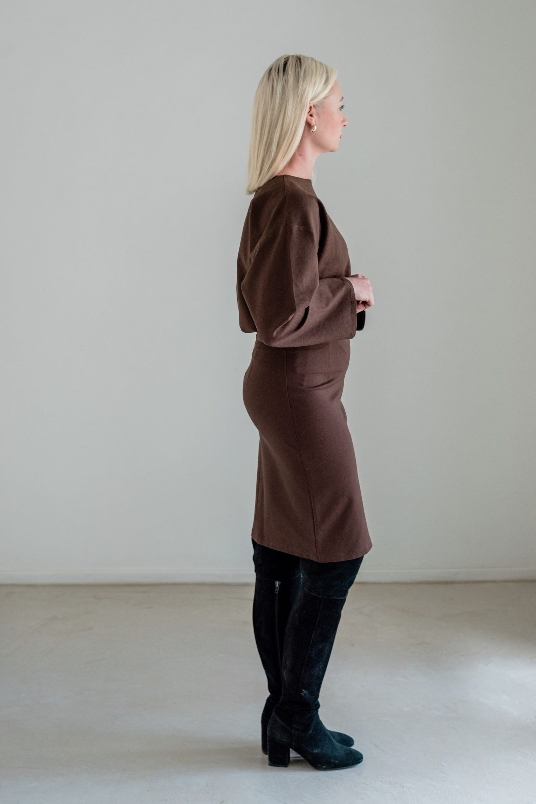 Mid Waist Pencil Skirt - Brown - Image 4