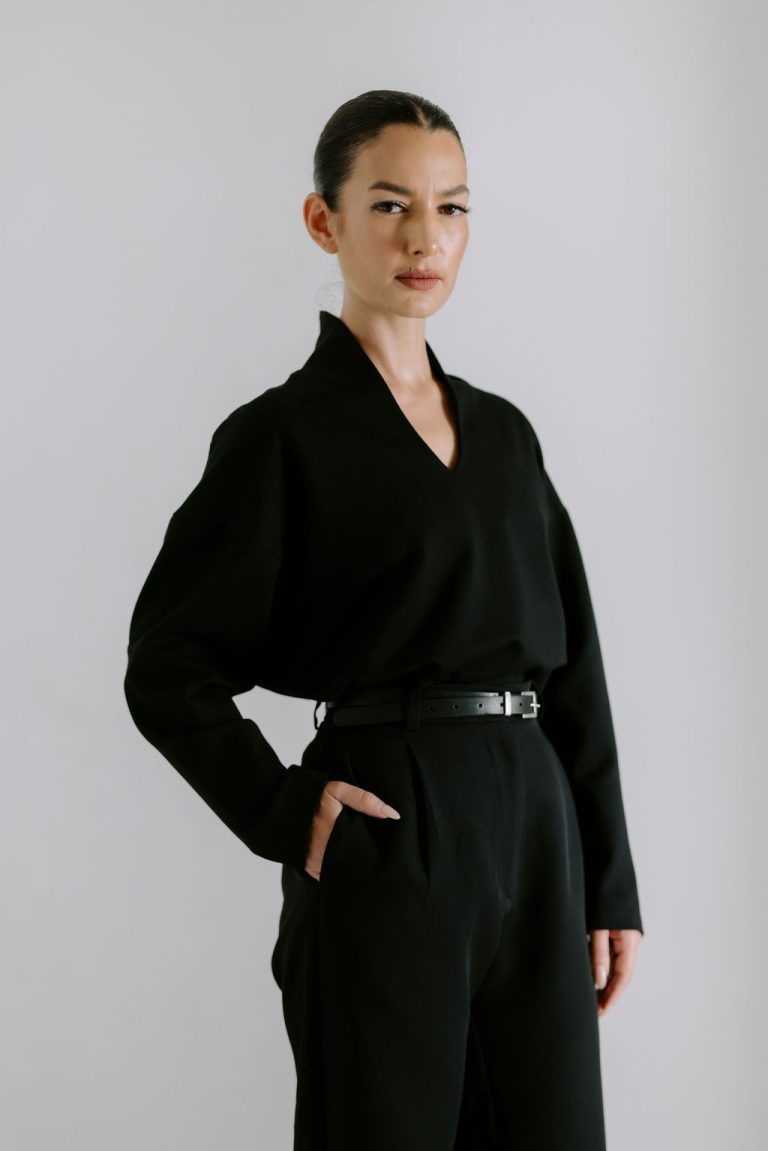 Sculptural Top - Black