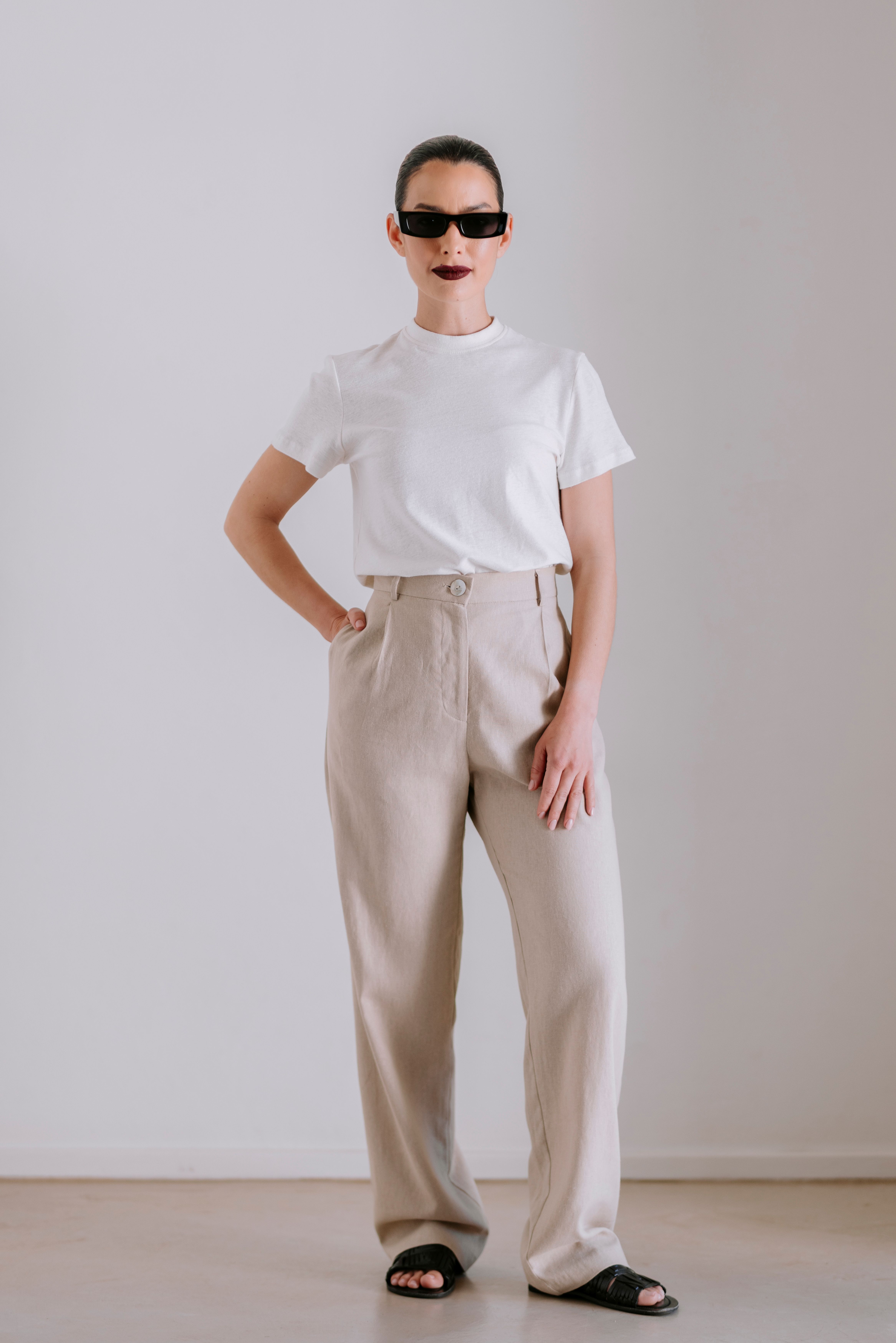 Effortless Linen Trouser - Sand